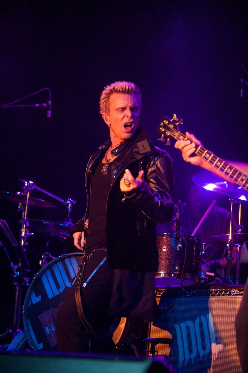 05-11-14-REVIEW-BILLY-IDOL-3